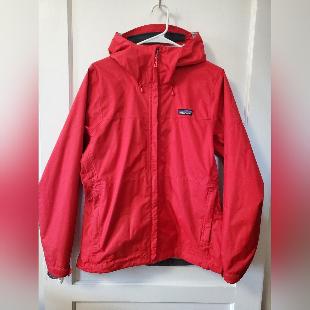 Patagonia Womens Torrentshell Raincoat